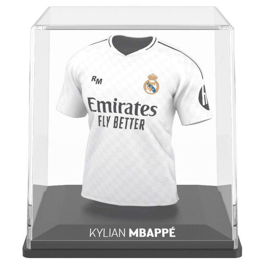 Figurine mini t-shirt Mbappé Real Madrid posée dans son étui transparent de protection