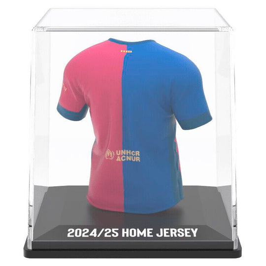 Vue latérale de la figurine mini t-shirt FC Barcelona montrant les finitions acryliques.