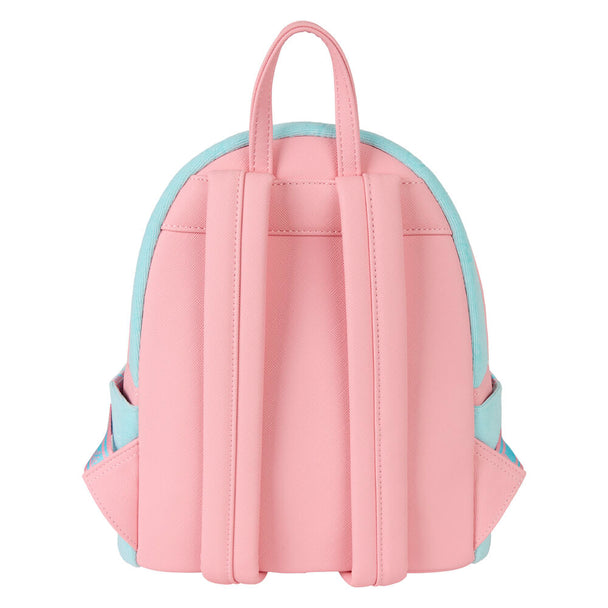 Profil latéral du sac Loungefly Barbie montrant les détails des coutures et la forme ergonomique