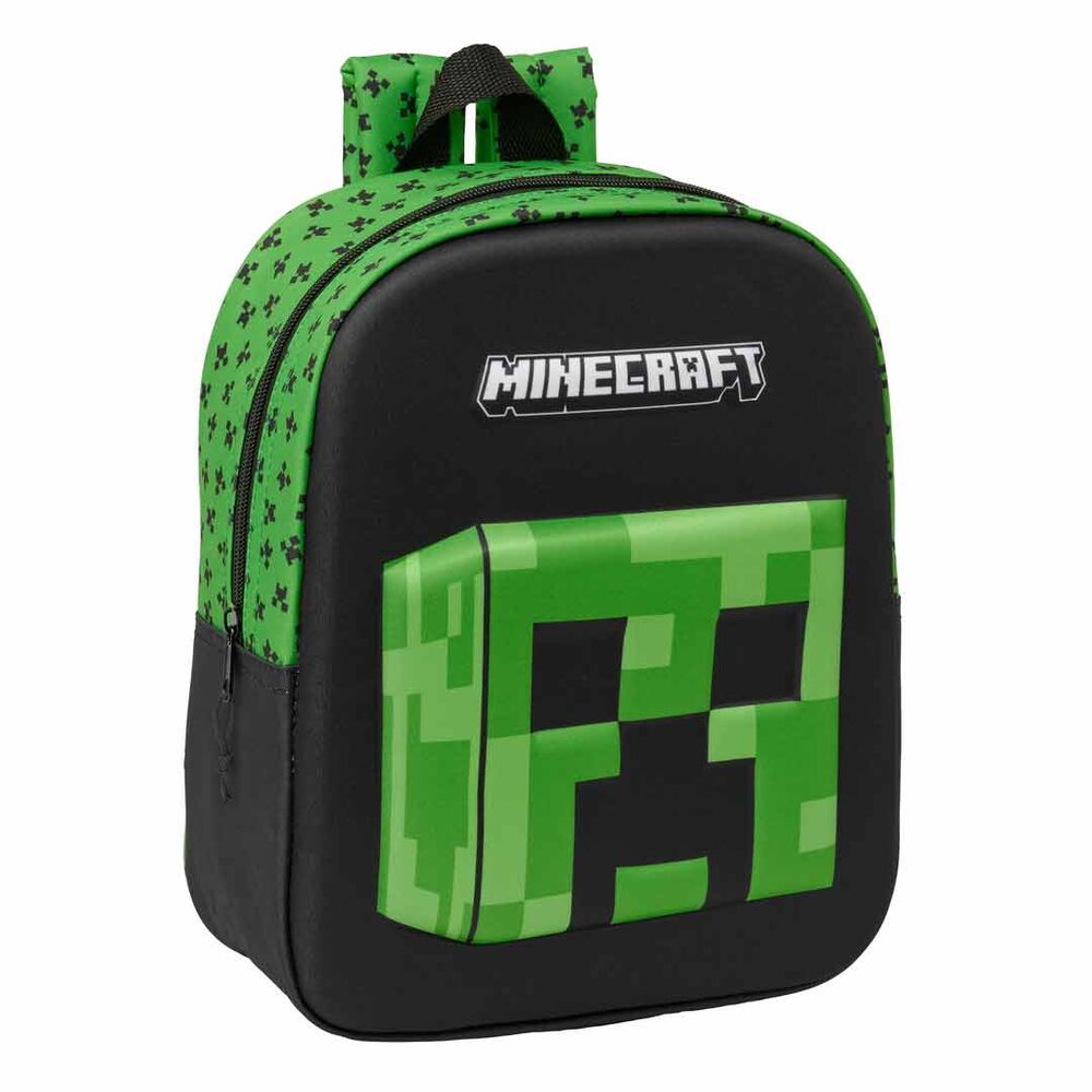 Sac à dos Minecraft 3D SAFTA porté par un enfant, idéal pour la maternelle avec dimensions compactes