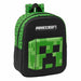 Sac à dos Minecraft 3D SAFTA porté par un enfant, idéal pour la maternelle avec dimensions compactes