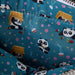Vue latérale du sac Loungefly Kung Fu Panda mettant en avant sa forme et sa taille pratique