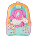 Zoom sur la licorne fluffy en relief du sac à dos Minions Loungefly, montrant les finitions soignées