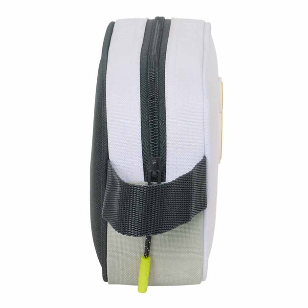 Vue d'ensemble de la trousse Real Madrid 25/26 avec dimensions compactes 22x8x13,5cm