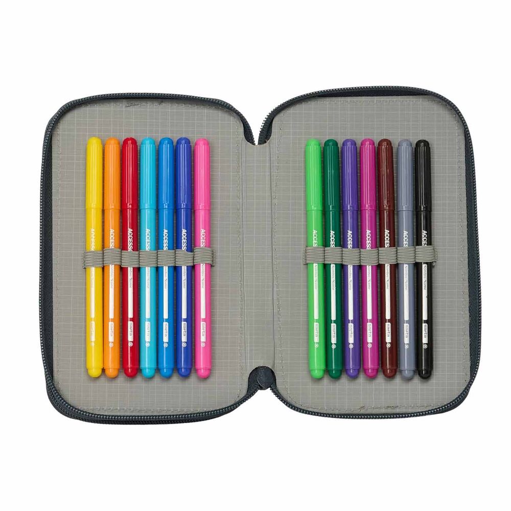 Trousse double Real Madrid 25/26 fermée, compacte et pratique pour transporter les fournitures