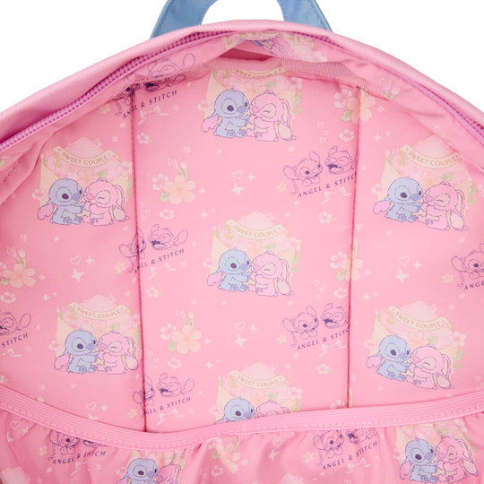 Intérieur du sac à dos Loungefly avec doublure assortie et grande capacité de rangement