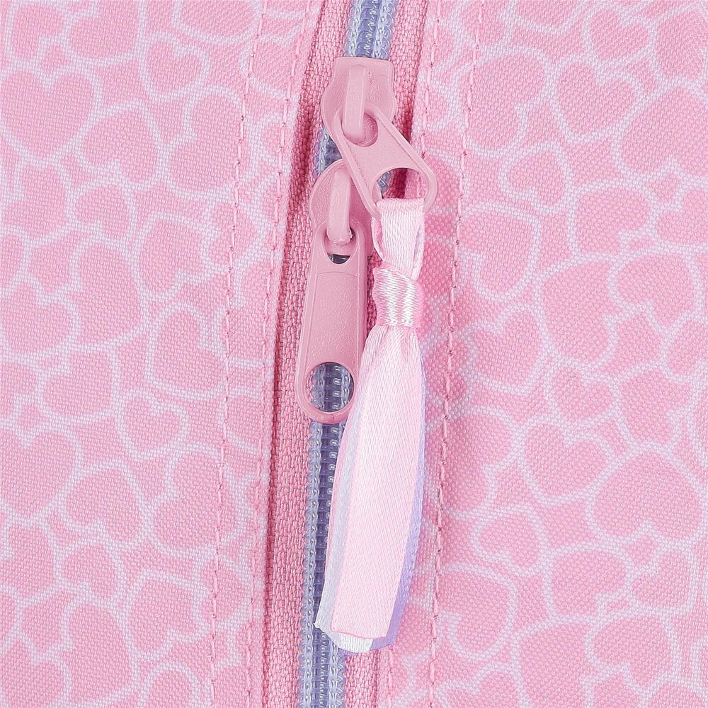 Détail des bretelles rembourrées et ajustables du sac à dos Hello Kitty