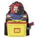 Zoom sur le logo Loungefly embossé sur le sac à dos Chucky 26cm