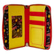 Intérieur du portefeuille Loungefly Chucky avec plusieurs compartiments pour cartes et billets visibles.