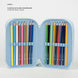 Image de la trousse triple Bluey CERDÁ posée sur un bureau avec fournitures scolaires colorées