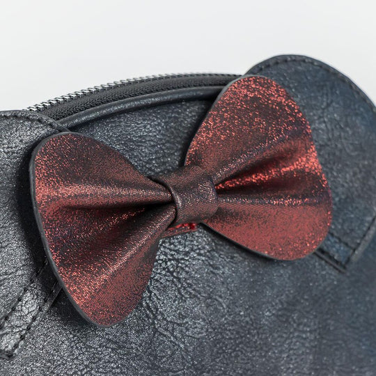 Vue intérieure de la trousse vanity Disney Minnie montrant un espace de rangement pratique et une fermeture éclair