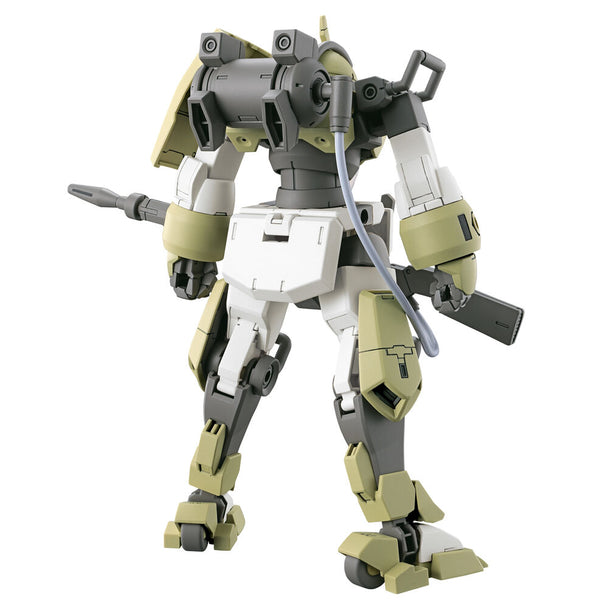Profil latéral de la figurine Demi Trainer montrant sa conception robuste pour combats au sol