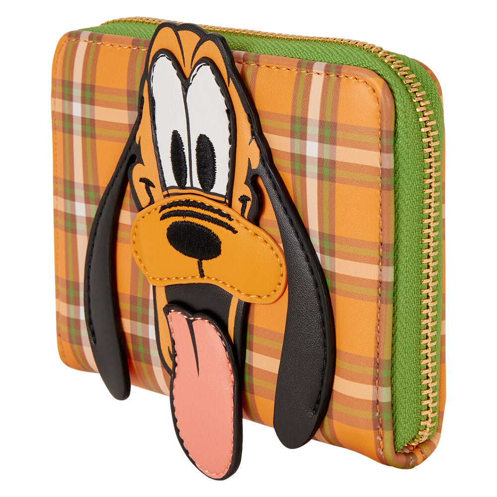 Portefeuille Loungefly Disney Pluto posé sur une surface blanche, montrant son épaisseur compacte