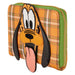 Portefeuille Loungefly Disney Pluto posé sur une surface blanche, montrant son épaisseur compacte
