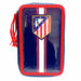 Trousse triple Atletico de Madrid ouverte montrant les 3 compartiments remplis de fournitures scolaires colorées