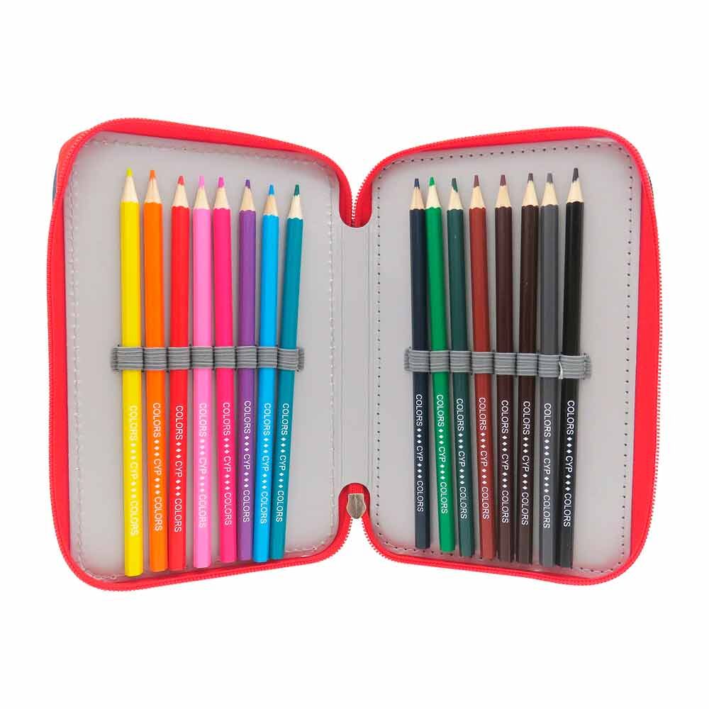 Image des accessoires inclus dans la trousse : stylos, gomme, taille-crayon, règle et emploi du temps scolaire