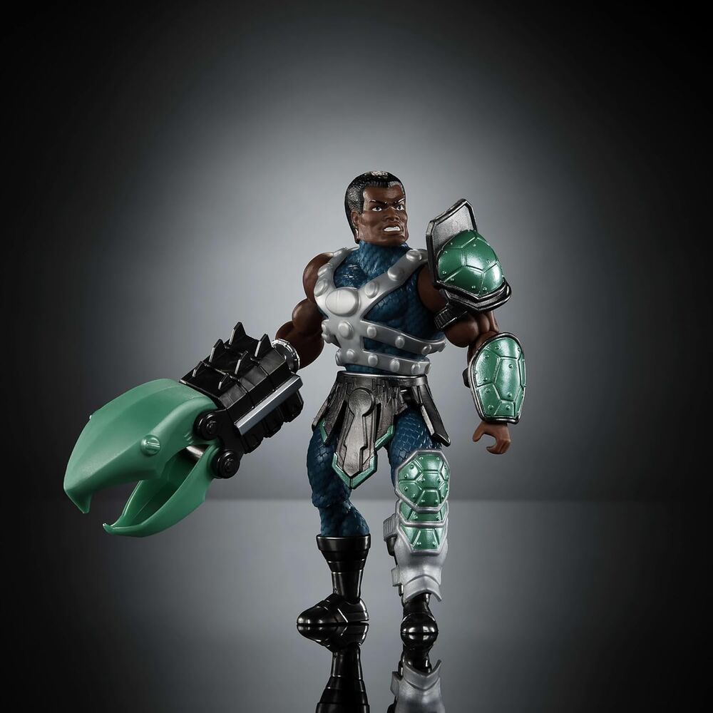 Figurine Clamp Champ posée avec son harnais et jupe d'armure amovibles pour un look de guerrier reptilien