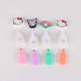 Zoom sur le design Hello Kitty imprimé sur chaque surligneur coloré