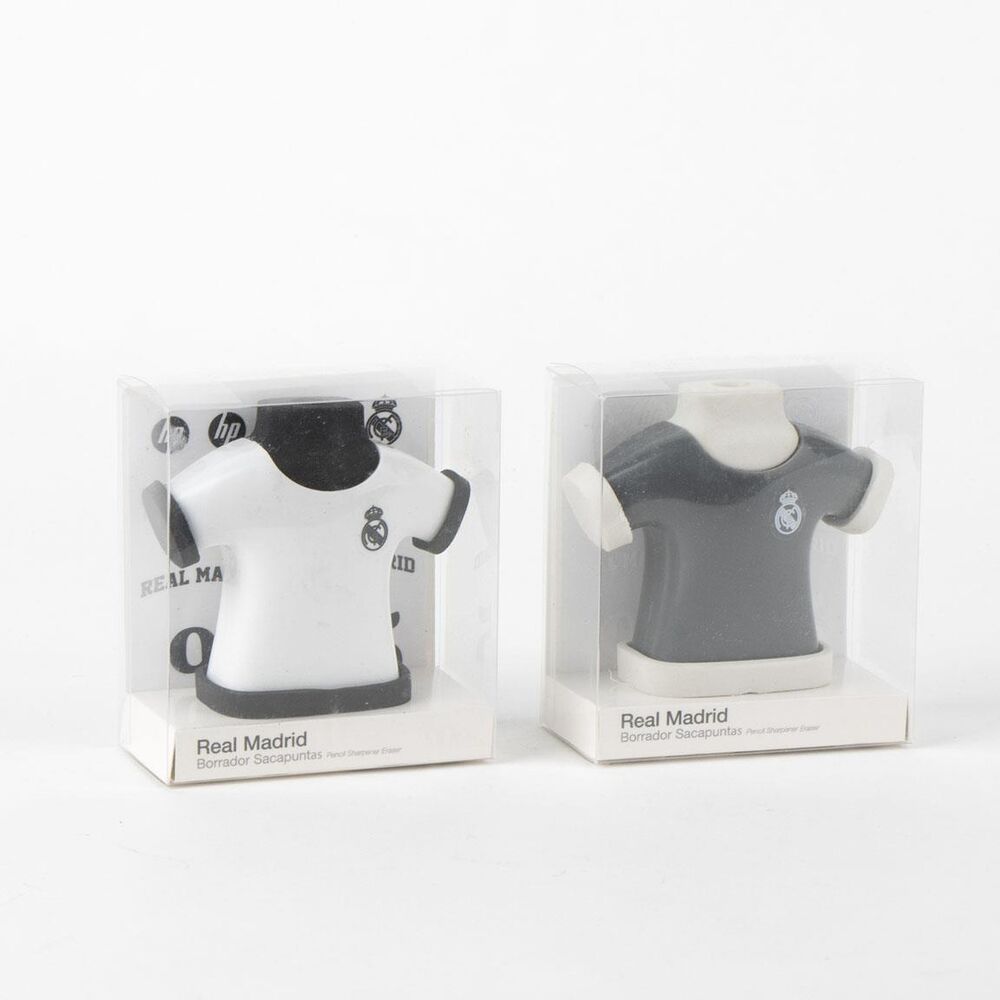 Set complet taille-crayon et gomme Real Madrid CERDÁ présenté sur surface neutre