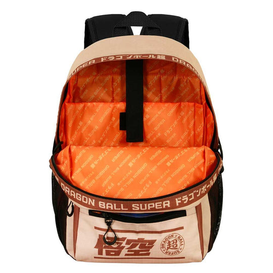 Sac à dos Dragon Ball Z Goku Foodie de face avec design coloré et logo KARACTERMANIA visible