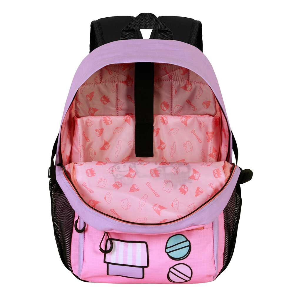 Poche arrière avec sangle trolley adaptable pour faciliter le transport du sac à dos Hello Kitty.