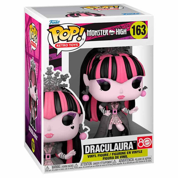 Vue rapprochée de la figurine Funko POP Draculaura montrant ses traits caractéristiques et son style unique Monster High