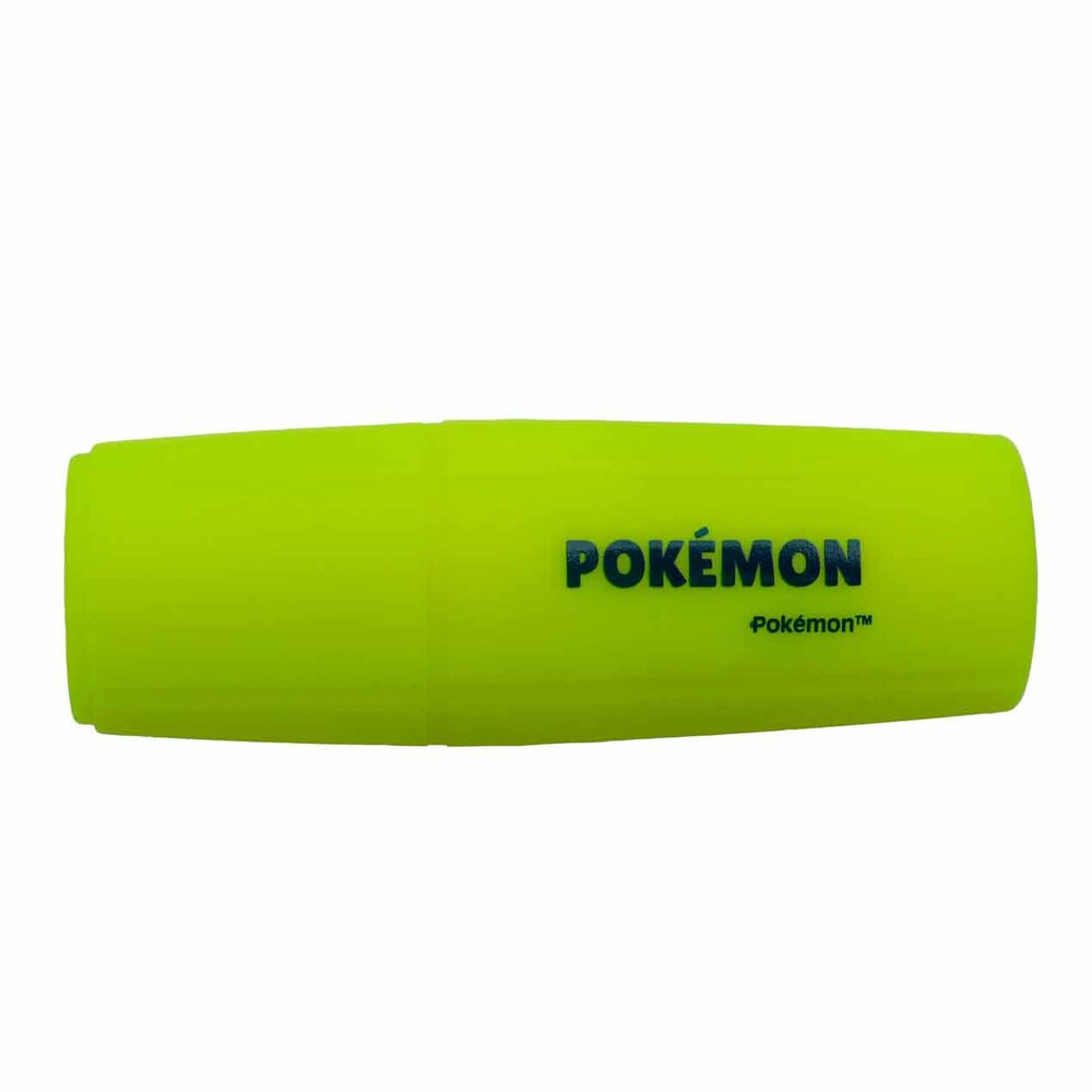 Présentation du cahier Pokémon ouvert montrant les pages lignées et le surligneur jaune vif inclus dans le set