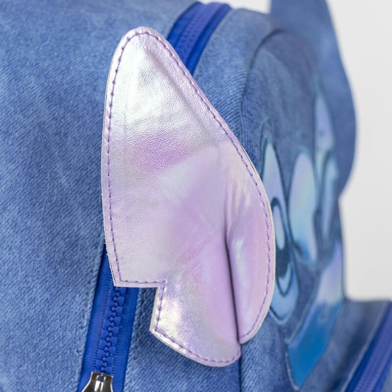 Vue latérale montrant la profondeur et les compartiments du sac à dos Stitch 25cm