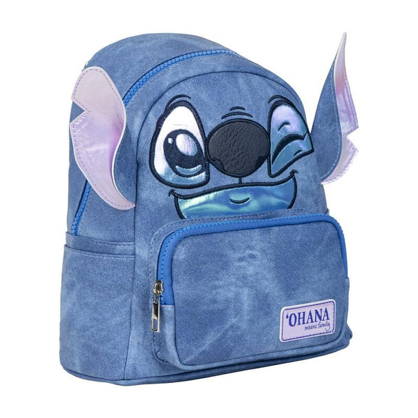 Vue de face du sac à dos Disney Stitch 25cm en simili cuir CERDÁ avec logo Stitch visible