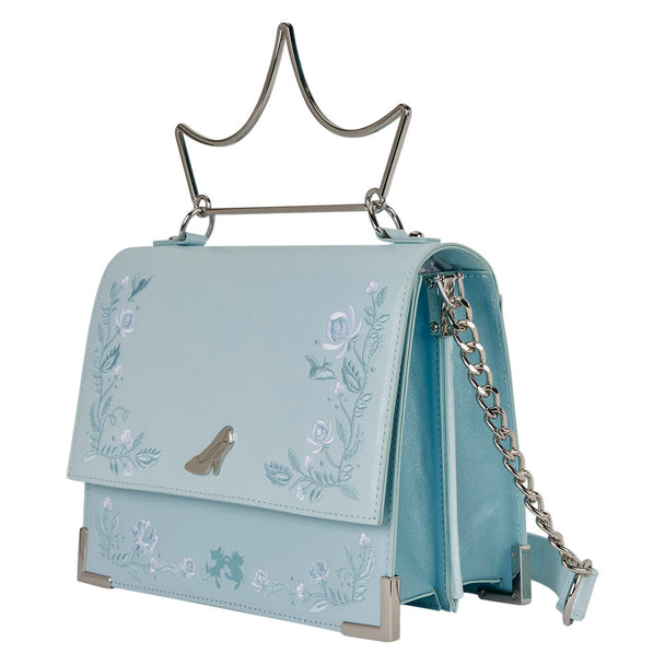 Gros plan sur les motifs et finitions du sac Loungefly Cendrillon Disney Princesse