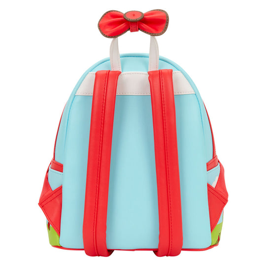Photo du sac à dos montrant la texture du cuir synthétique et les détails gravés et appliqués