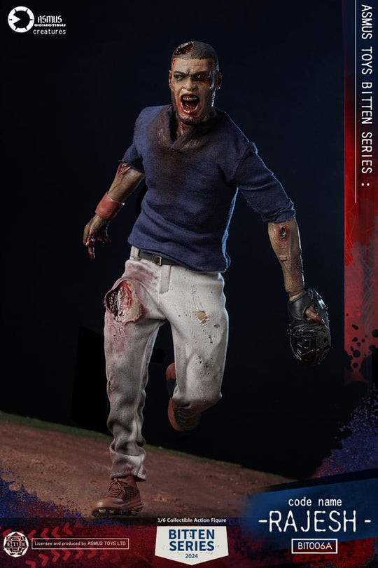 Gros plan sur les mains et les accessoires de la figurine Rajesh