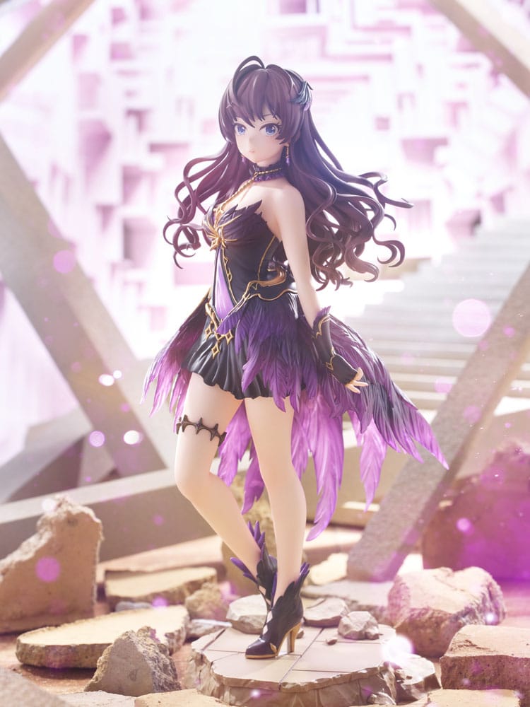 Vue latérale statuette Shiki Ichinose Idolmaster avec socle