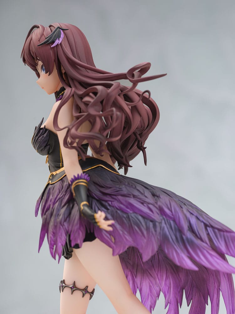 Figurine Shiki Ichinose en action, vue dynamique