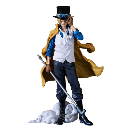 Statuette One Piece Sabo Banpresto 30cm en PVC, vue de face, détails du costume et du visage