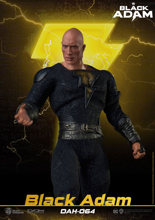 Figurine Black Adam Beast Kingdom dans une pose menaçante, yeux LED brillants