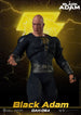 Figurine Black Adam Beast Kingdom dans une pose menaçante, yeux LED brillants