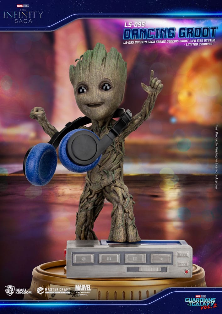 Gros plan sur le walkman et les écouteurs de Dancing Groot