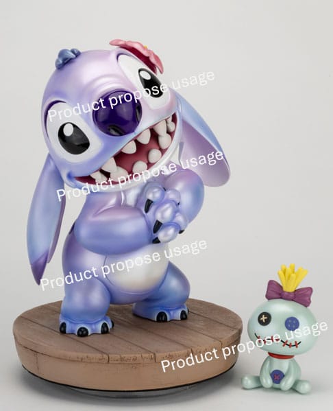 Statuette Stitch Master Craft Disney 34cm sur son socle décoré
