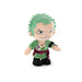 Peluche Zoro Roronoa One Piece 29 cm en situation sur une étagère