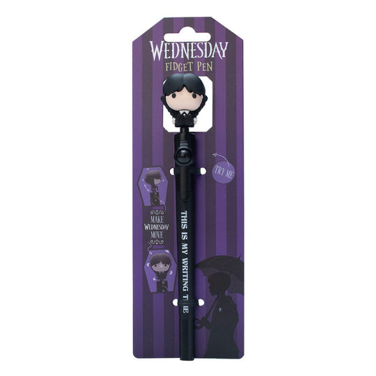 Stylo Wednesday Fidget posé sur un carnet, prêt à l'emploi