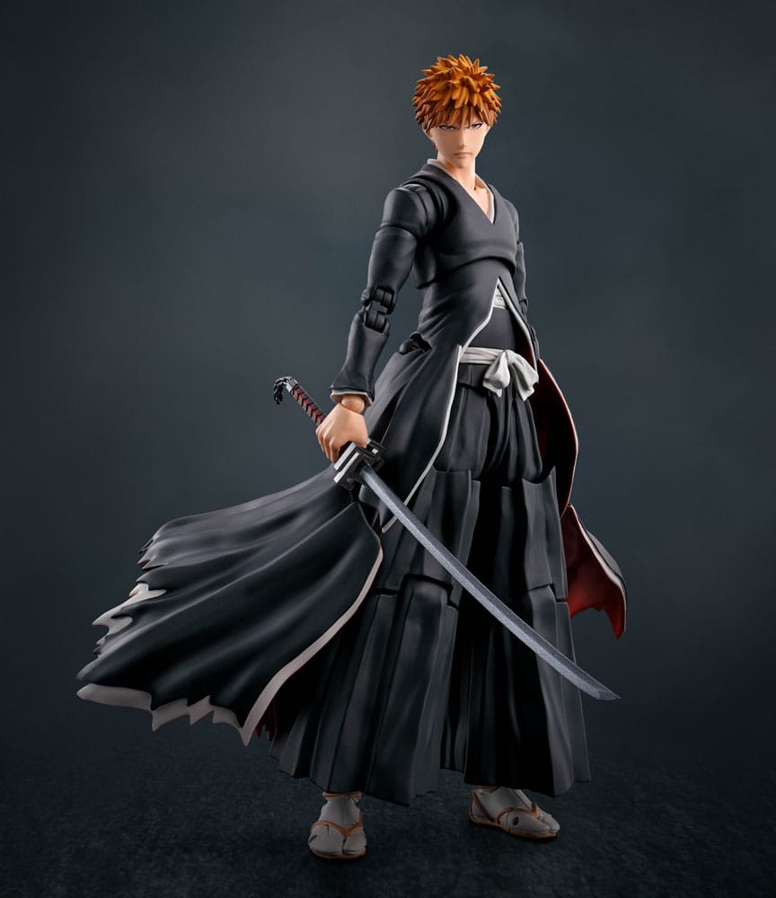 Figurine Bleach Ichigo Kurosaki Getsugatensho S.H. Figuarts 16 cm en pose dynamique