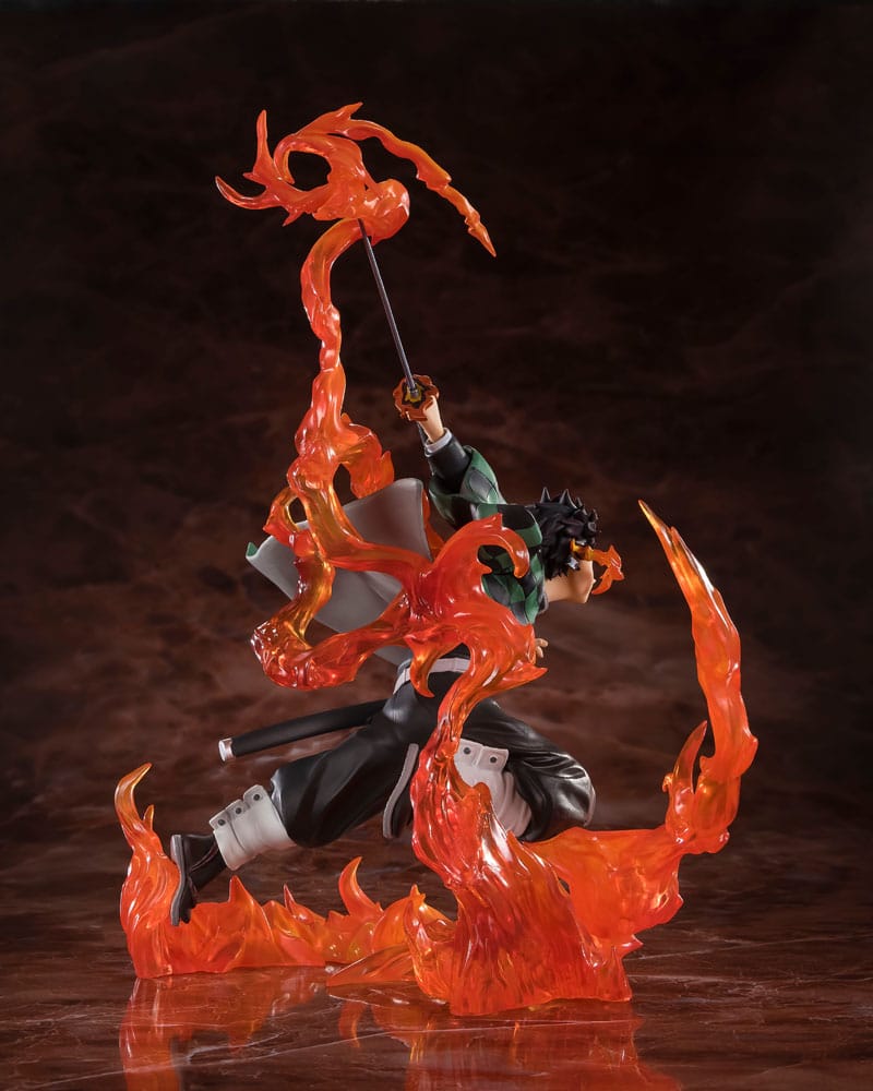 Détail du visage et de l'épée de Tanjiro Demon Slayer FiguartsZERO