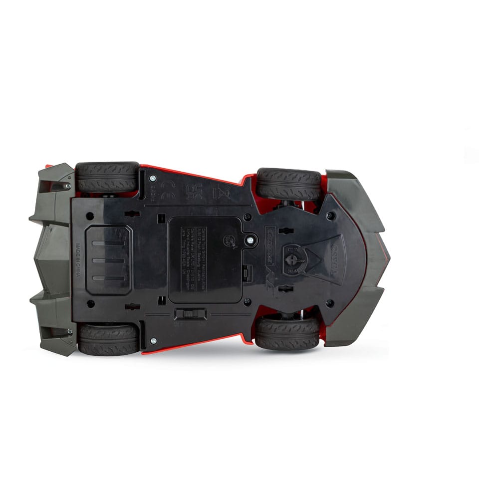 Comparaison d'échelle 1/18 de la voiture Carrera RC Sonic Shadow