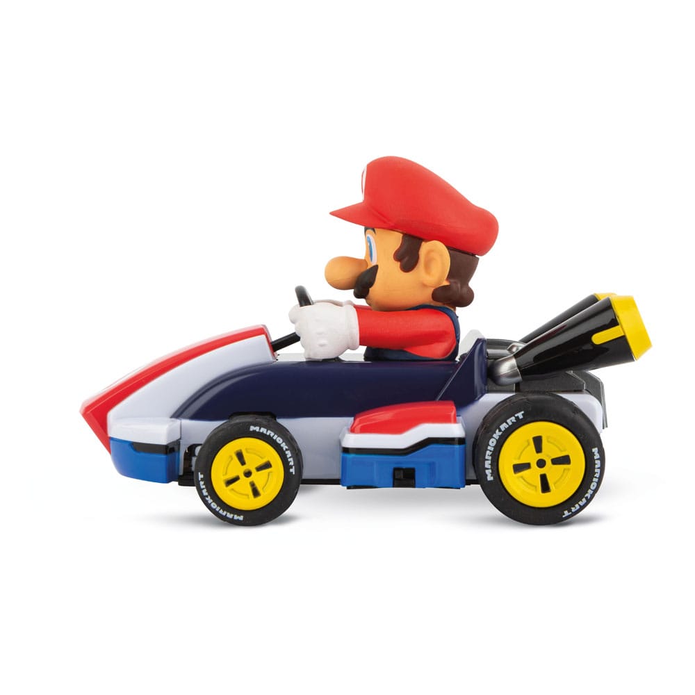 Carrera RC Mario Kart Race Kart 1/32 en pleine course sur une piste imaginaire