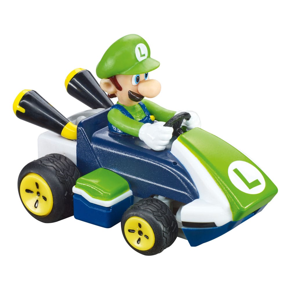 Gros plan sur le personnage Luigi dans sa voiture RC Carrera