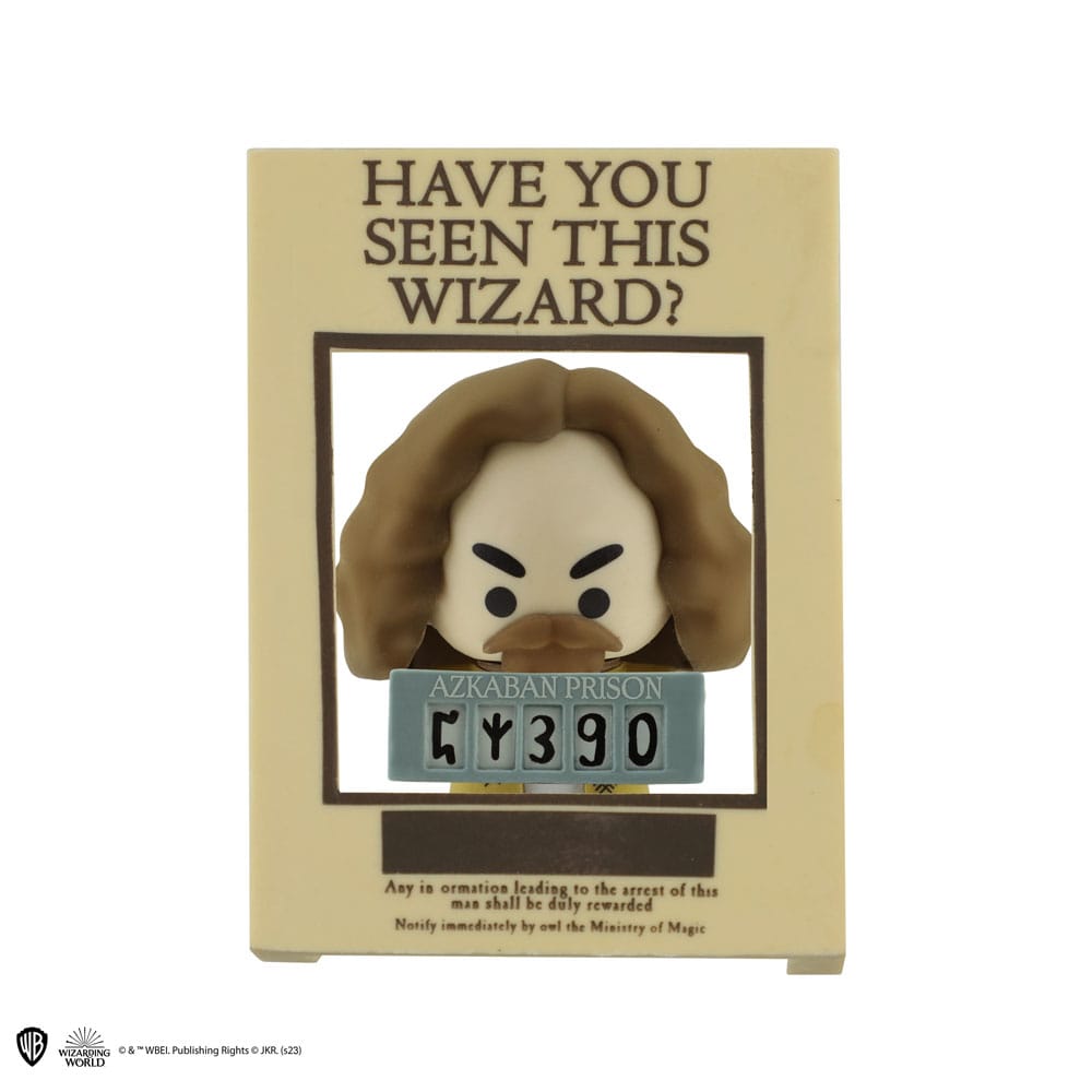 Enfants ou collectionneurs interagissant avec les figurines Gomee interchangeables