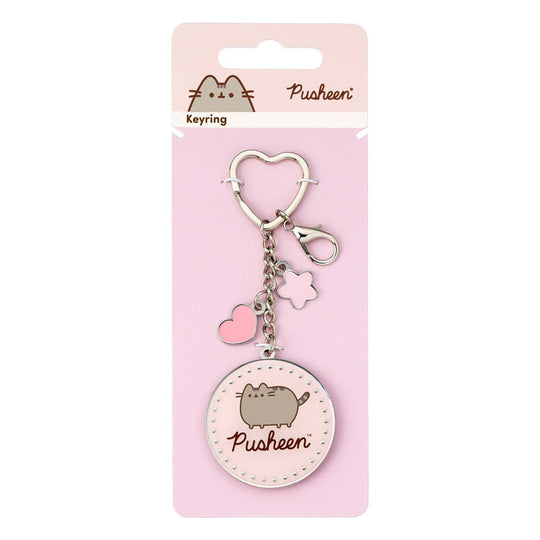 Détail du porte-clés officiel Pusheen Pink Name par The Carat Shop