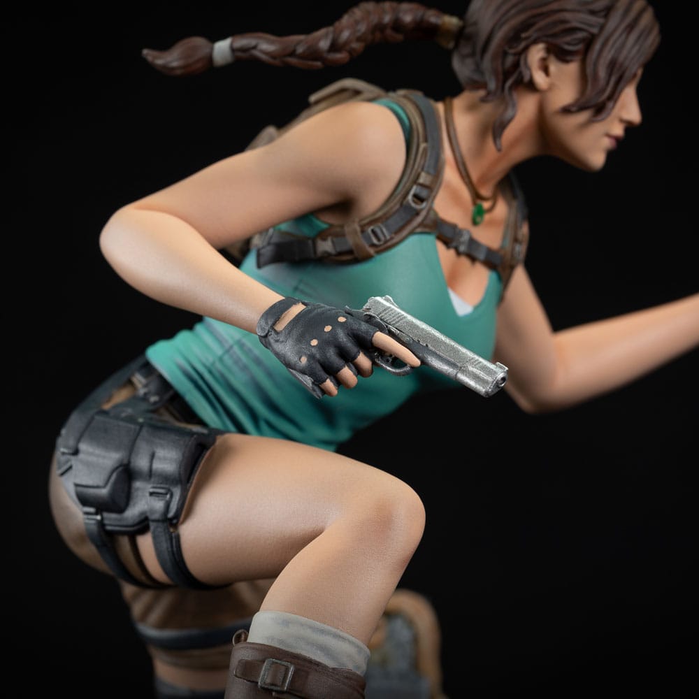 Statuette Lara Croft Tomb Raider PVC 24 cm Dark Horse - Vue d'angle