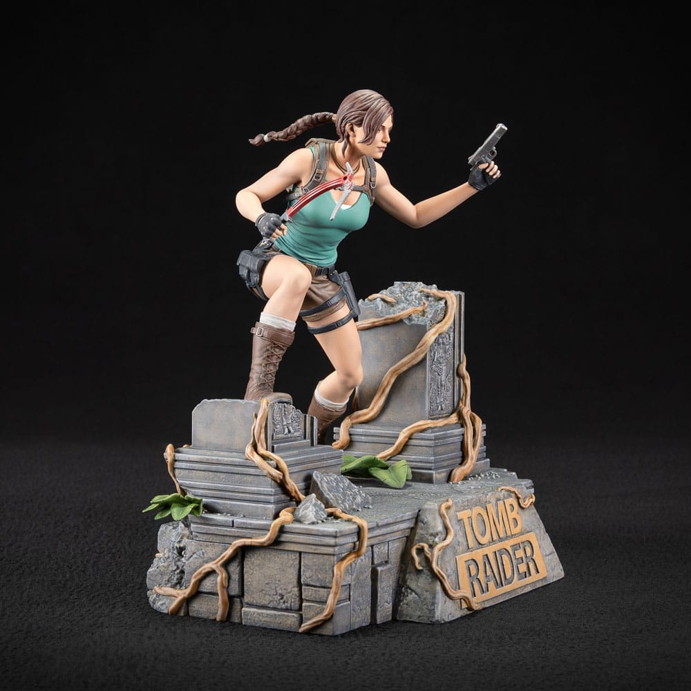 Statuette Lara Croft Tomb Raider PVC 24 cm Dark Horse - Profil